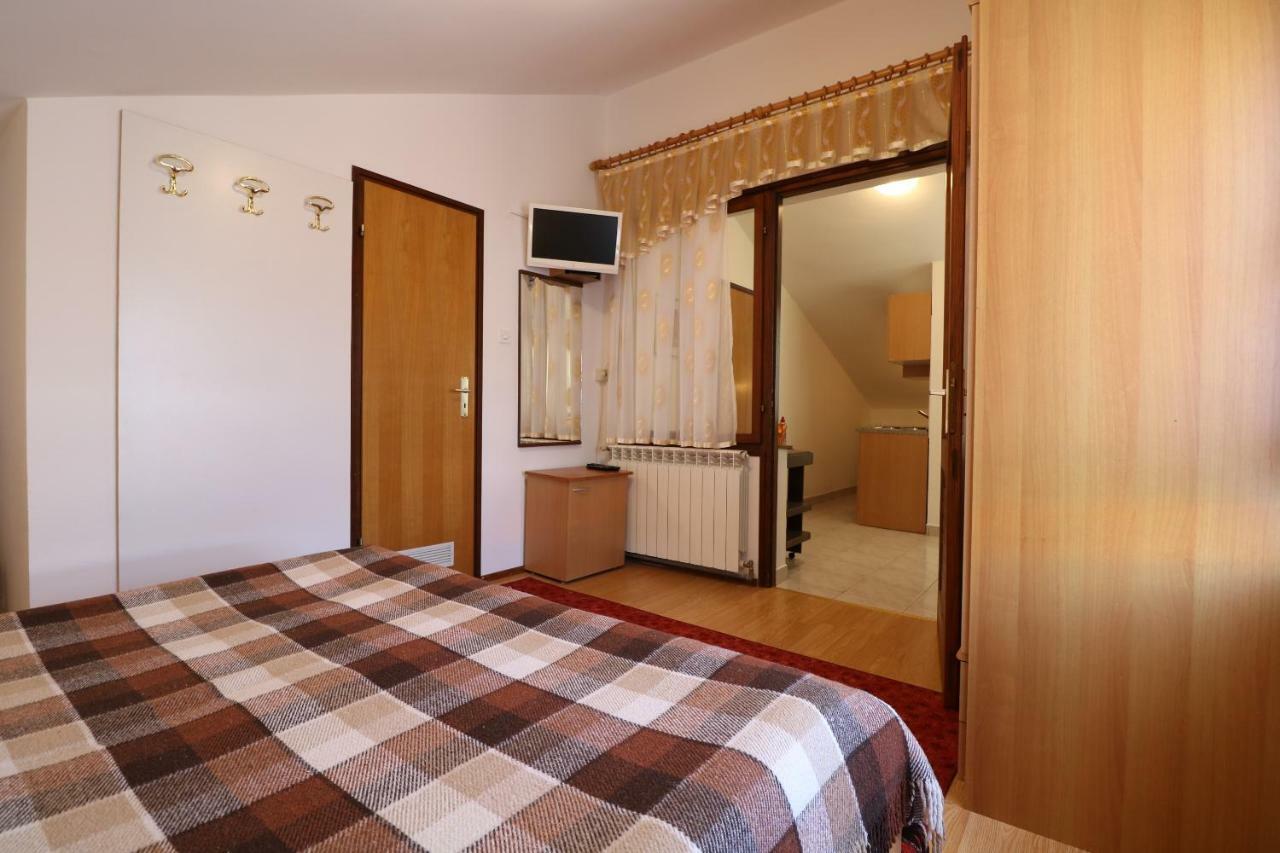 Apartments & Room Jagoda باشْكا المظهر الخارجي الصورة